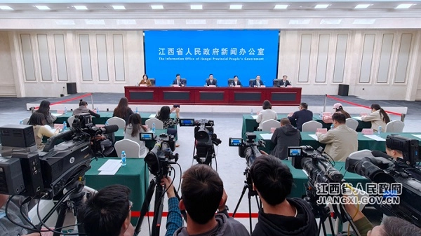 ֣�����ϯ��ʮ���塱ʡ���ʹ���������չ�����������